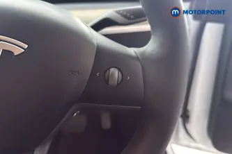 Tesla Model Y Long Range Automatic Electric SUV - Stock Number (1678013) - 3rd supplementary image
