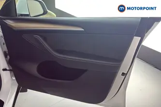 Tesla Model Y Long Range Automatic Electric SUV - Stock Number (1678013) - 18th supplementary image