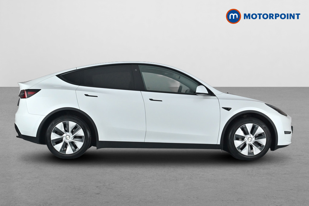 Tesla Model Y Long Range Automatic Electric SUV - Stock Number (1678013) - Passenger side