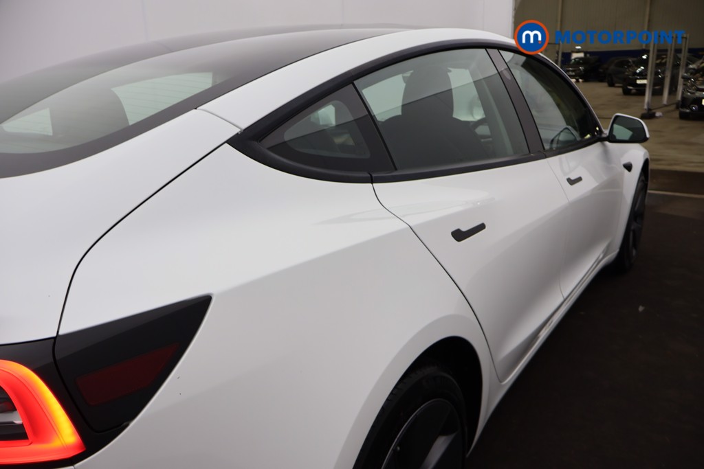 Tesla Model 3 Long Range Automatic Electric Saloon - Stock Number (1678020) - 24th supplementary image