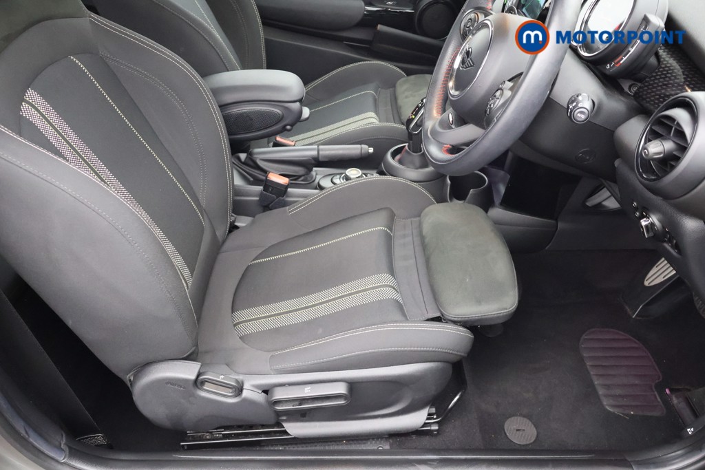Mini Hatchback Cooper S Sport Automatic Petrol Hatchback - Stock Number (1678040) - 16th supplementary image
