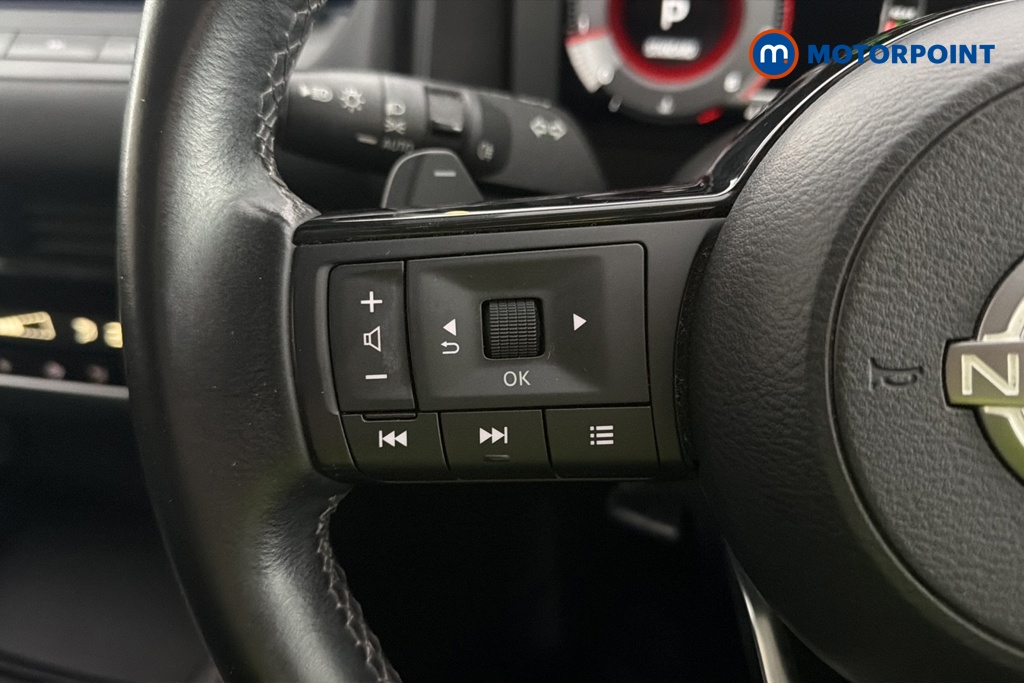 Nissan Qashqai N-Connecta Automatic Petrol SUV - Stock Number (1678548) - 4th supplementary image