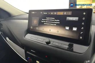 Nissan Qashqai N-Connecta Automatic Petrol SUV - Stock Number (1678548) - 8th supplementary image
