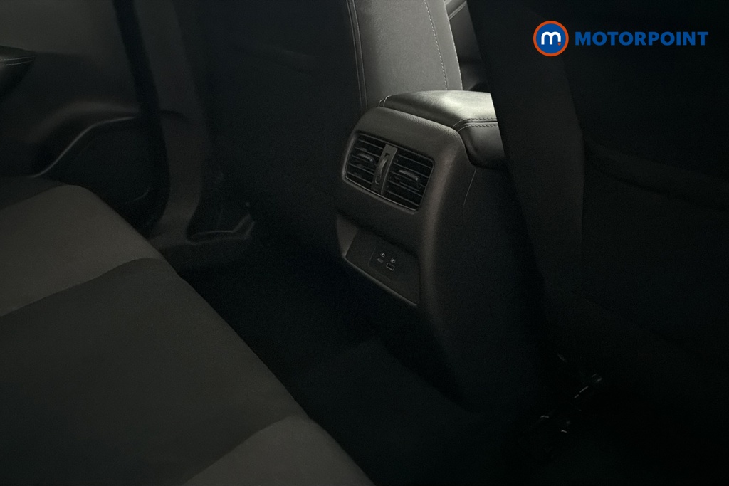 Nissan Qashqai N-Connecta Automatic Petrol SUV - Stock Number (1678548) - 28th supplementary image