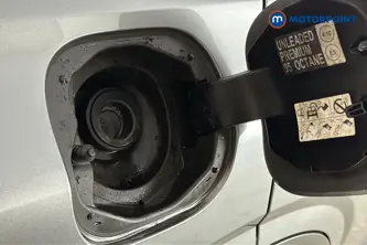Nissan Qashqai N-Connecta Automatic Petrol SUV - Stock Number (1678548) - 41st supplementary image