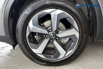 Nissan Qashqai N-Connecta Automatic Petrol SUV - Stock Number (1678548) - 44th supplementary image