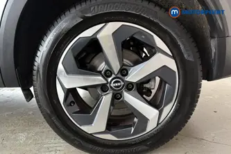 Nissan Qashqai N-Connecta Automatic Petrol SUV - Stock Number (1678548) - 45th supplementary image