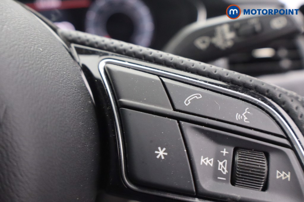 Audi A4 Black Edition Automatic Petrol Estate - Stock Number (1678558) - 15th supplementary image