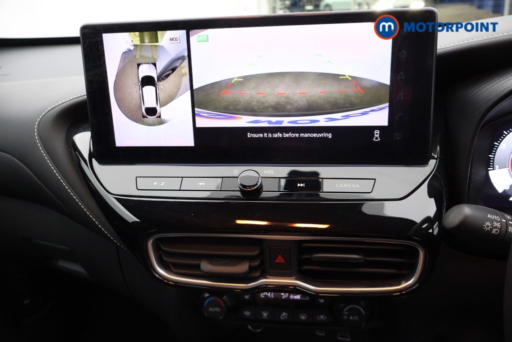 Nissan Juke Tekna Automatic Petrol SUV - Stock Number (1678586) - 9th supplementary image