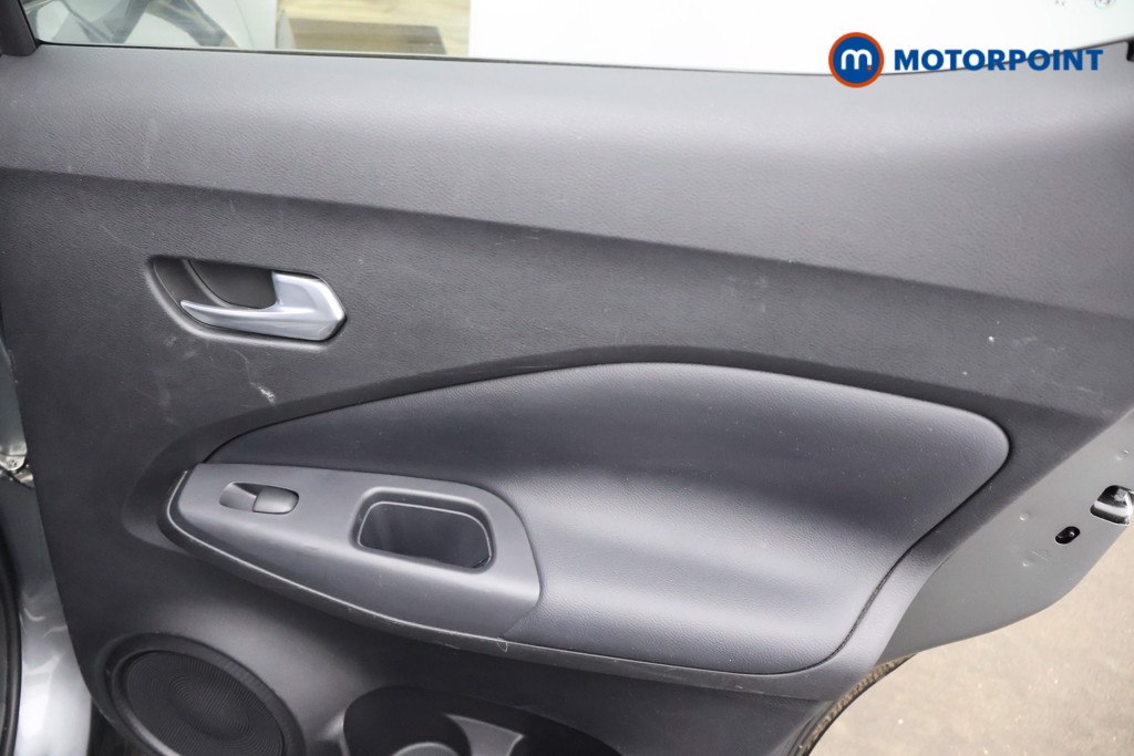 Nissan Juke Tekna Automatic Petrol SUV - Stock Number (1678586) - 23rd supplementary image