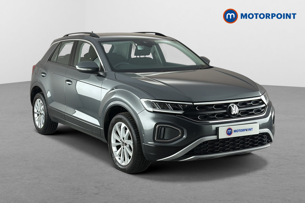 Volkswagen T-Roc Life Automatic Petrol SUV - Stock Number (1678753) - Drivers side front corner
