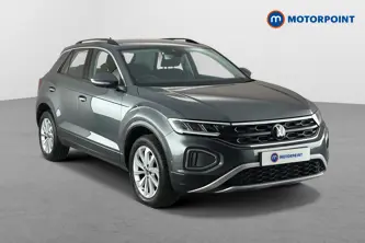 Volkswagen T-Roc Life Automatic Petrol SUV - Stock Number (1678753) - Drivers side front corner
