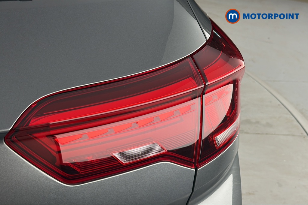 Volkswagen T-Roc Life Automatic Petrol SUV - Stock Number (1678753) - 36th supplementary image