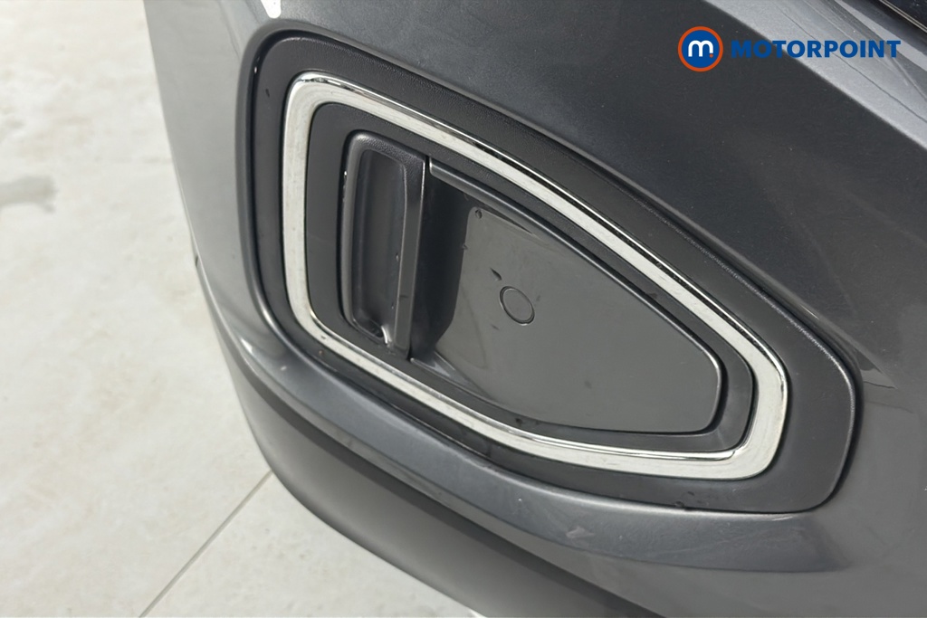 Volkswagen T-Roc Life Automatic Petrol SUV - Stock Number (1678753) - 38th supplementary image