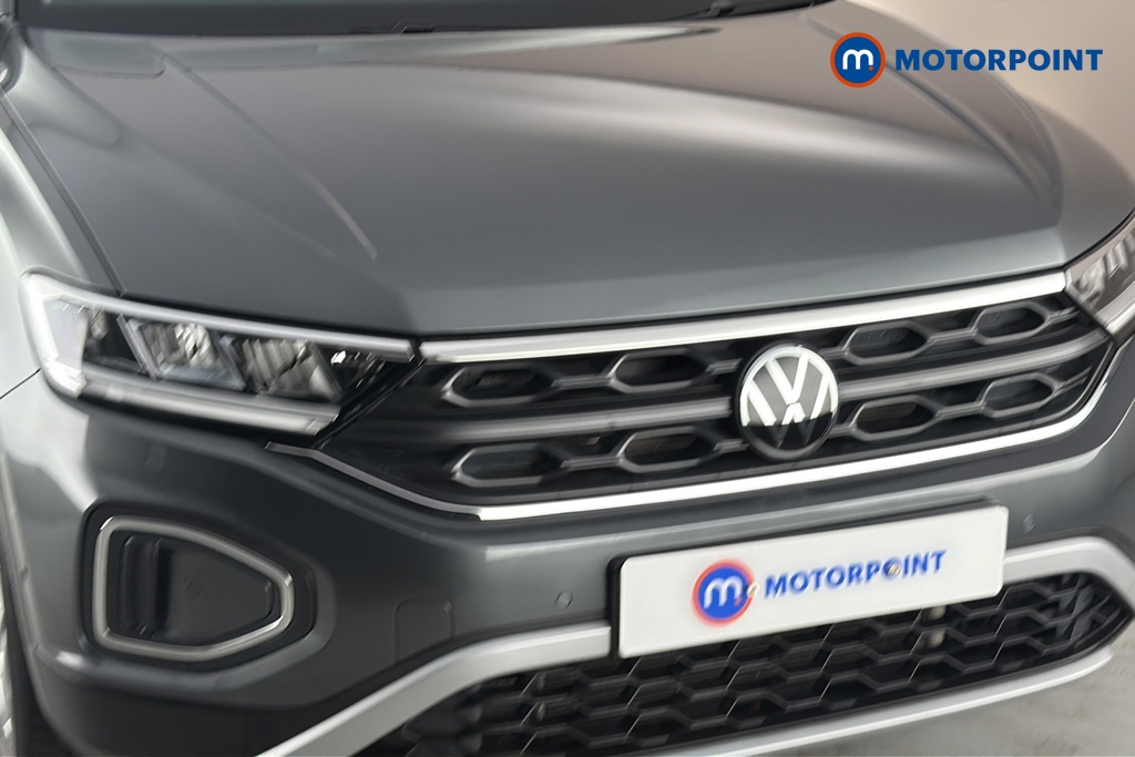 Volkswagen T-Roc Life Automatic Petrol SUV - Stock Number (1678753) - 43rd supplementary image