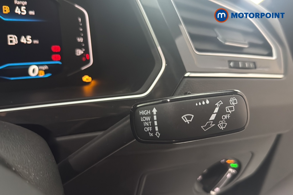 Volkswagen Tiguan R-Line Automatic Petrol SUV - Stock Number (1678757) - 6th supplementary image