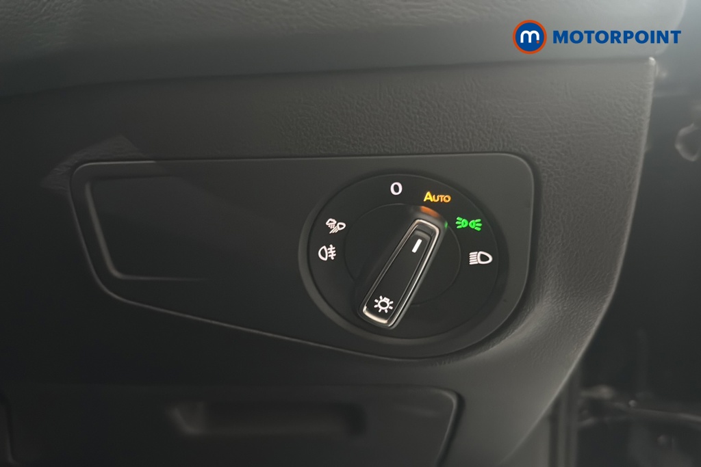 Volkswagen Tiguan R-Line Automatic Petrol SUV - Stock Number (1678757) - 11th supplementary image