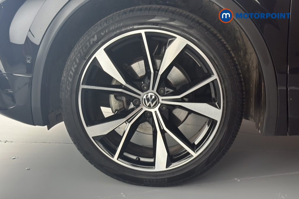 Volkswagen Tiguan R-Line Automatic Petrol SUV - Stock Number (1678757) - 44th supplementary image