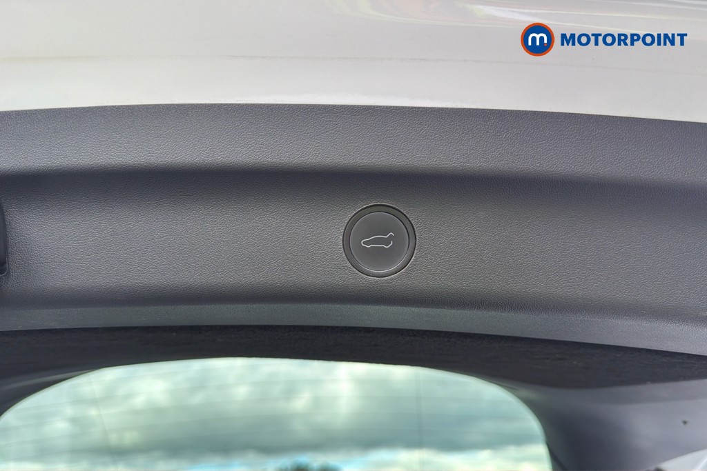 Tesla Model Y Rwd 5Dr Auto Automatic Electric SUV - Stock Number (1678794) - 25th supplementary image