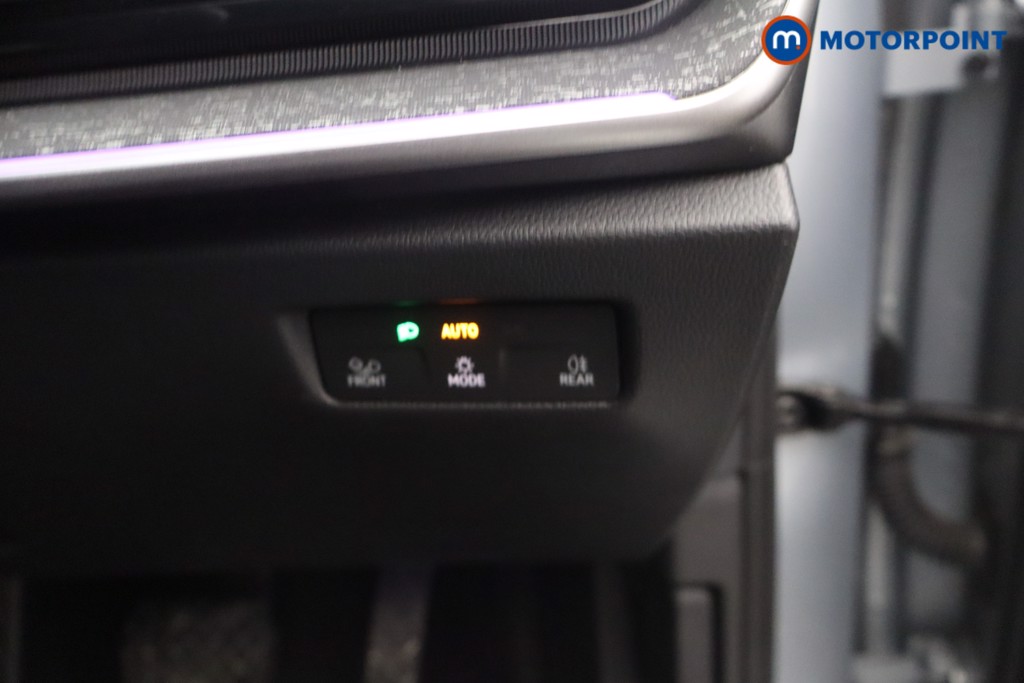 Skoda Superb Se L Automatic Petrol Estate - Stock Number (1678921) - 14th supplementary image