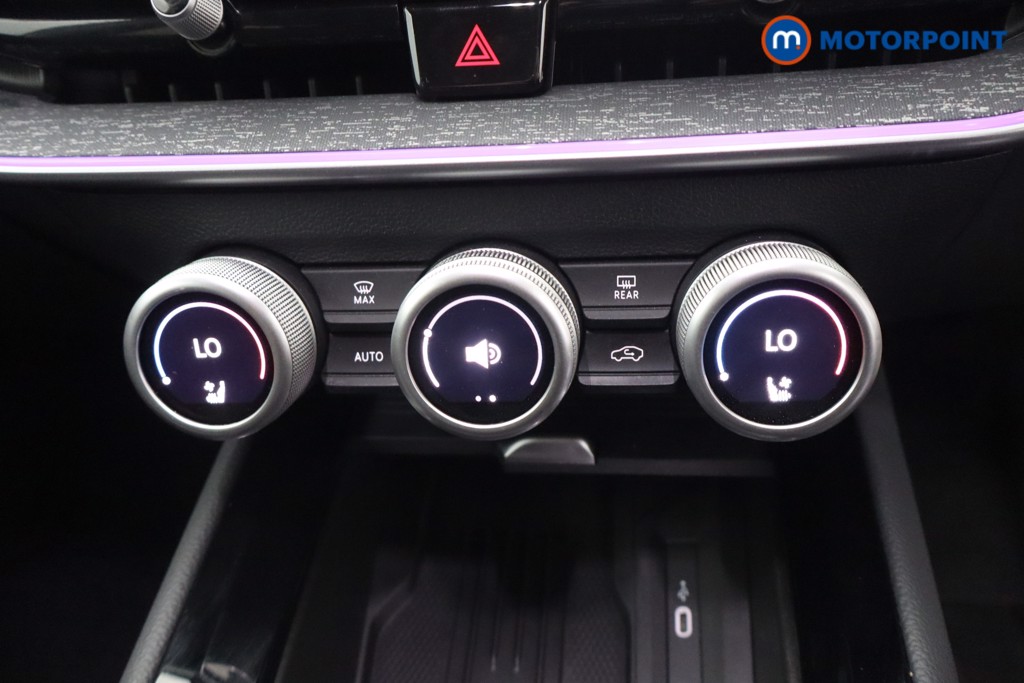 Skoda Superb Se L Automatic Petrol Estate - Stock Number (1678921) - 18th supplementary image