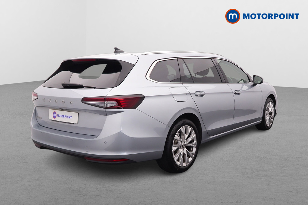 Skoda Superb Se L Automatic Petrol Estate - Stock Number (1678921) - Drivers side rear corner