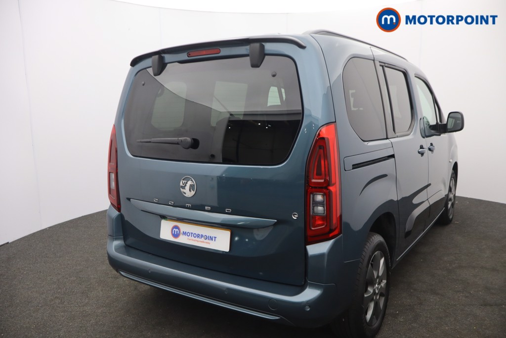 Vauxhall Combo Life Ultimate Automatic Electric People Carrier - Stock Number (1679079) - 2nd supplementary image