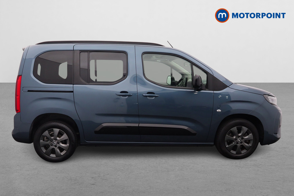 Vauxhall Combo Life Ultimate Automatic Electric People Carrier - Stock Number (1679079) - Drivers side