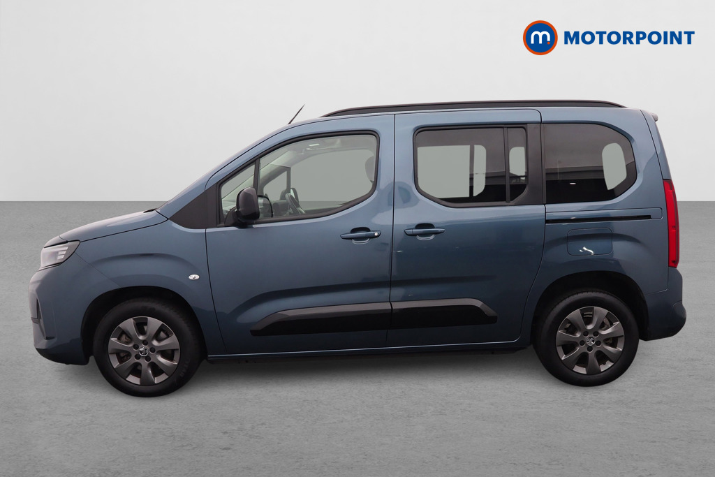 Vauxhall Combo Life Ultimate Automatic Electric People Carrier - Stock Number (1679079) - Passenger side