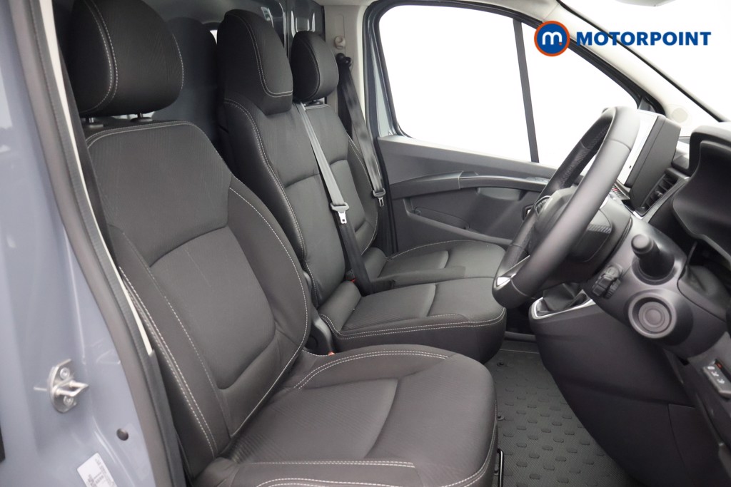 Renault Trafic Extra Sport Manual Diesel Panel Van - Stock Number (1679130) - 14th supplementary image