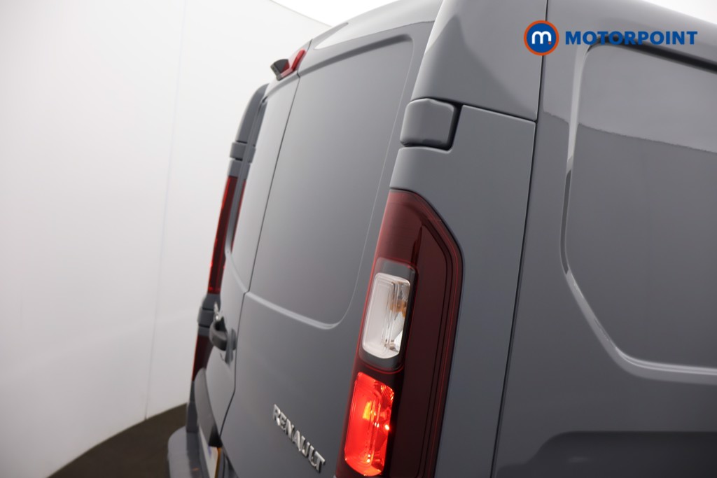 Renault Trafic Extra Sport Manual Diesel Panel Van - Stock Number (1679130) - 21st supplementary image