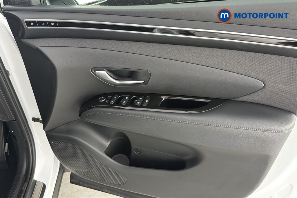 Hyundai Tucson Ultimate Automatic Petrol-Electric Hybrid SUV - Stock Number (1679161) - 18th supplementary image
