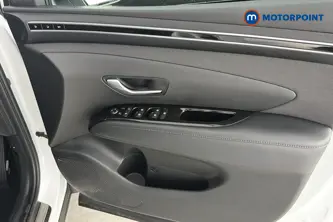 Hyundai Tucson Ultimate Automatic Petrol-Electric Hybrid SUV - Stock Number (1679161) - 18th supplementary image