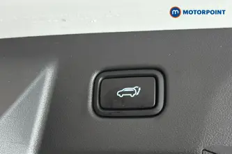 Hyundai Tucson Ultimate Automatic Petrol-Electric Hybrid SUV - Stock Number (1679161) - 35th supplementary image