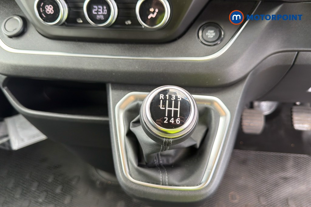 Renault Trafic Extra Sport Manual Diesel Panel Van - Stock Number (1679187) - 13th supplementary image