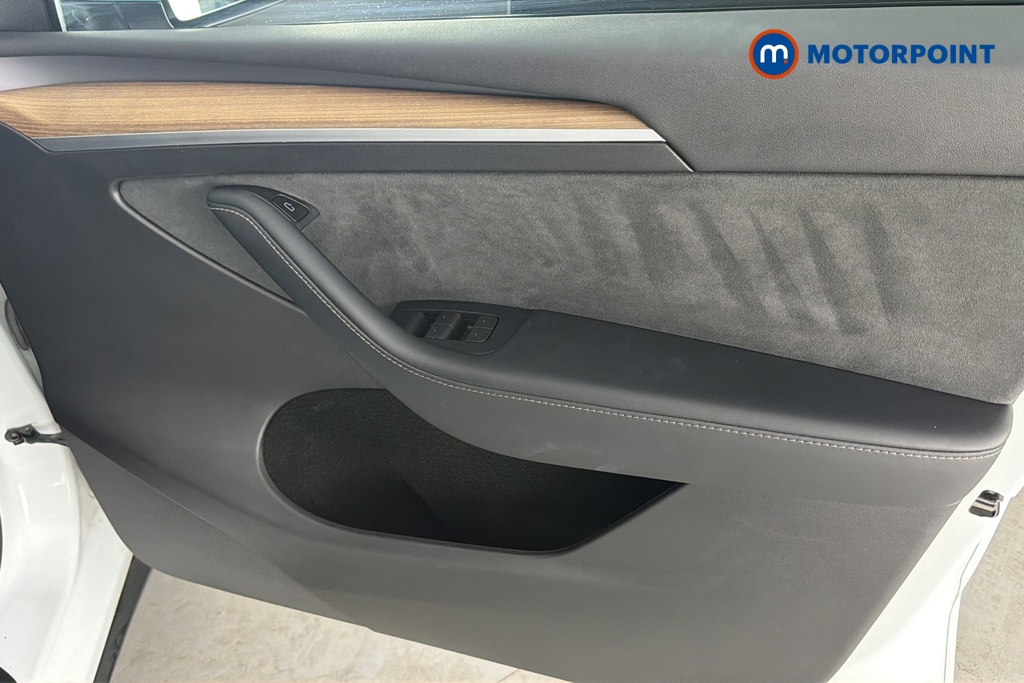 Tesla Model Y Rwd 5Dr Auto Automatic Electric SUV - Stock Number (1679374) - 18th supplementary image
