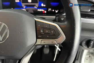 Volkswagen T-Roc Life Manual Petrol SUV - Stock Number (1679391) - 3rd supplementary image