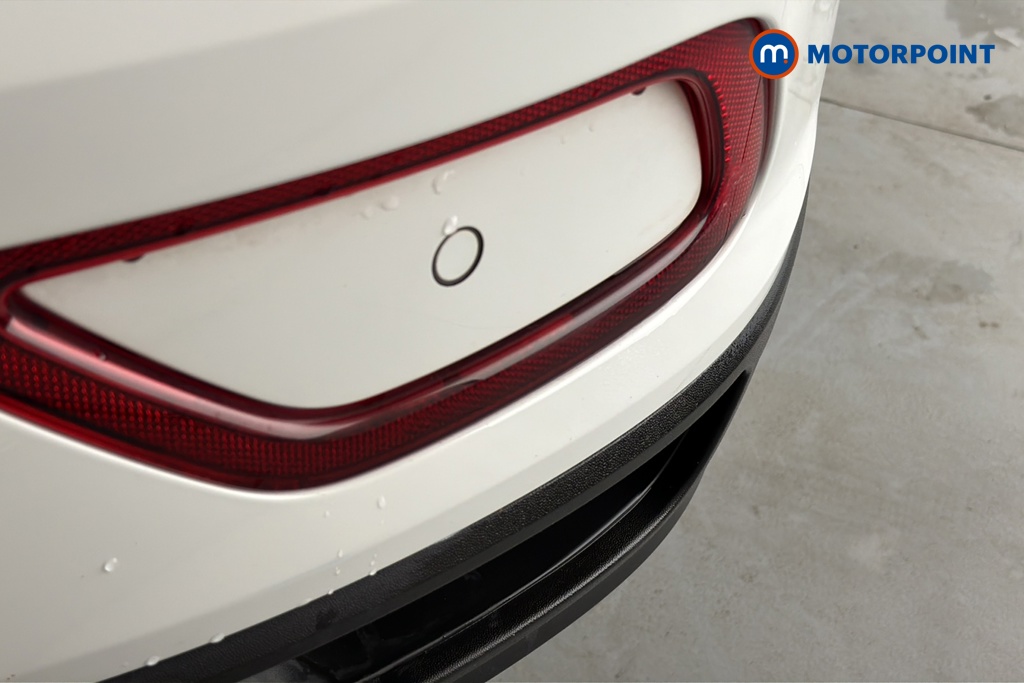 Volkswagen T-Roc Life Manual Petrol SUV - Stock Number (1679391) - 39th supplementary image