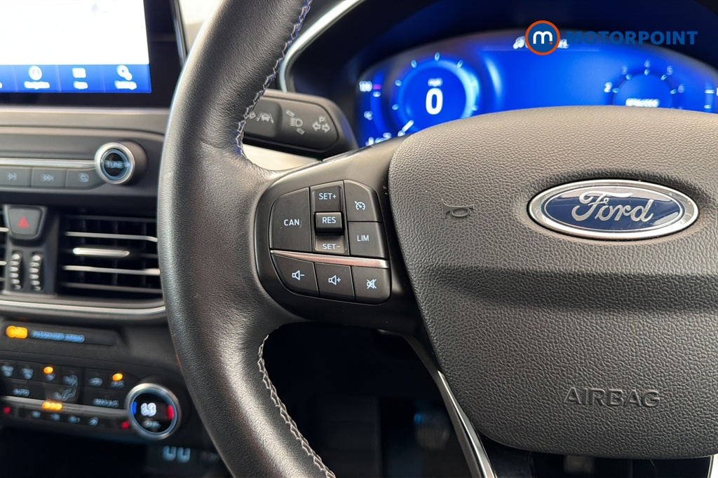 Ford Focus Titanium X Edition Manual Petrol Hatchback - Stock Number (1679482) - 4th supplementary image