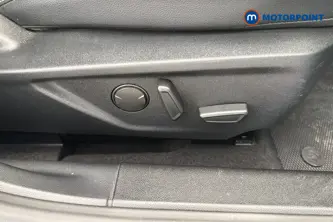 Ford Focus Titanium X Edition Manual Petrol Hatchback - Stock Number (1679482) - 23rd supplementary image