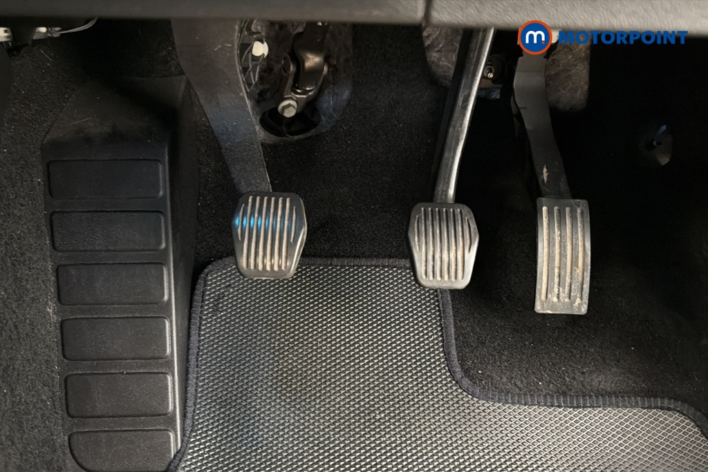 Ford Focus Titanium X Edition Manual Petrol Hatchback - Stock Number (1679482) - 24th supplementary image