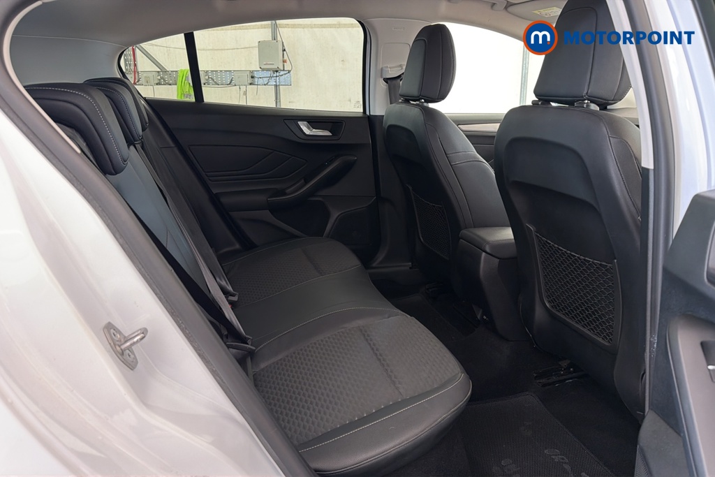 Ford Focus Titanium X Edition Manual Petrol Hatchback - Stock Number (1679482) - 25th supplementary image