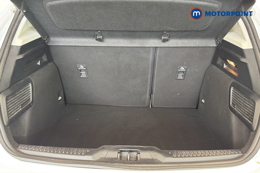 Ford Focus Titanium X Edition Manual Petrol Hatchback - Stock Number (1679482) - 30th supplementary image