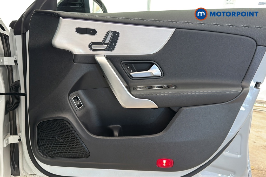 Mercedes-Benz CLA Amg Line Automatic Petrol Coupe - Stock Number (1679936) - 18th supplementary image