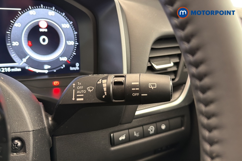 Nissan Qashqai Tekna Manual Petrol SUV - Stock Number (1680007) - 6th supplementary image
