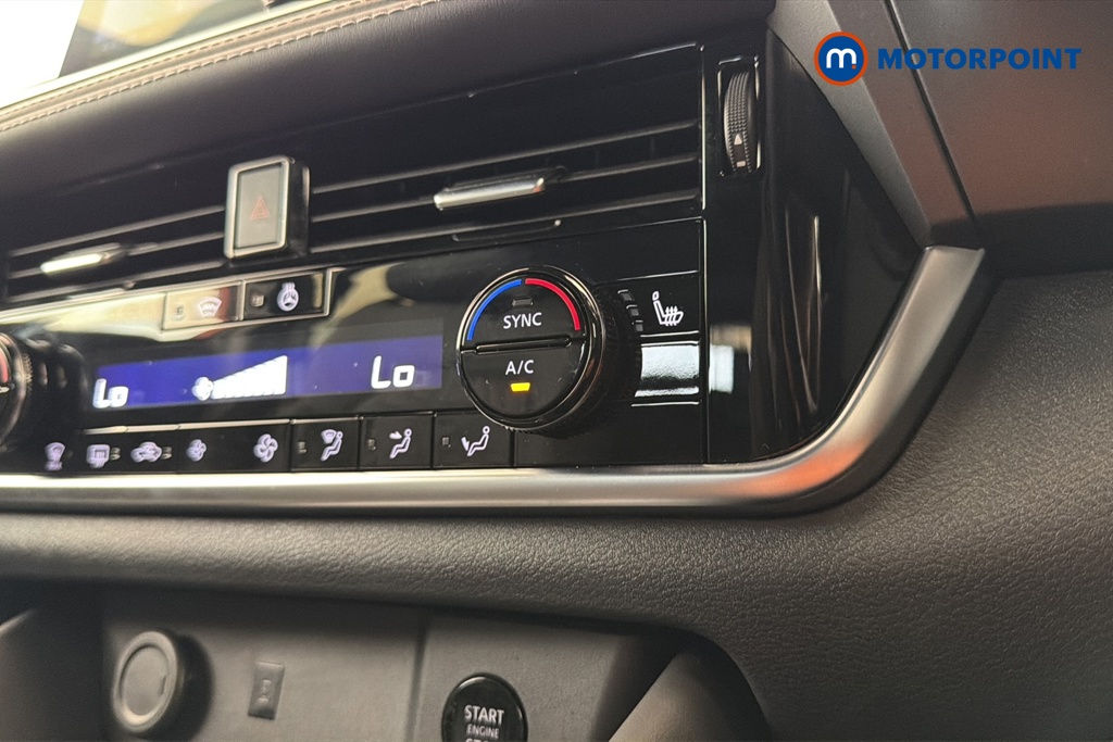 Nissan Qashqai Tekna Manual Petrol SUV - Stock Number (1680007) - 14th supplementary image