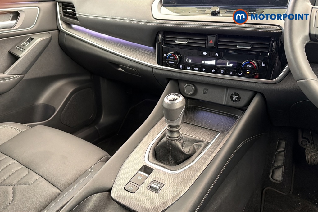 Nissan Qashqai Tekna Manual Petrol SUV - Stock Number (1680007) - 15th supplementary image
