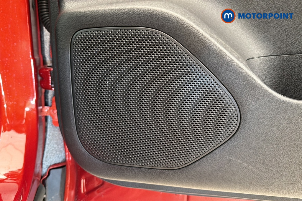 Nissan Qashqai Tekna Manual Petrol SUV - Stock Number (1680007) - 21st supplementary image