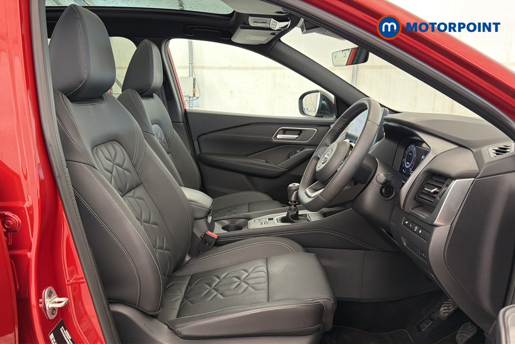 Nissan Qashqai Tekna Manual Petrol SUV - Stock Number (1680007) - 22nd supplementary image