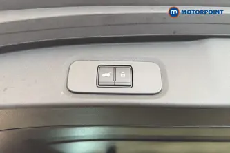 Nissan Qashqai Tekna Manual Petrol SUV - Stock Number (1680007) - 35th supplementary image